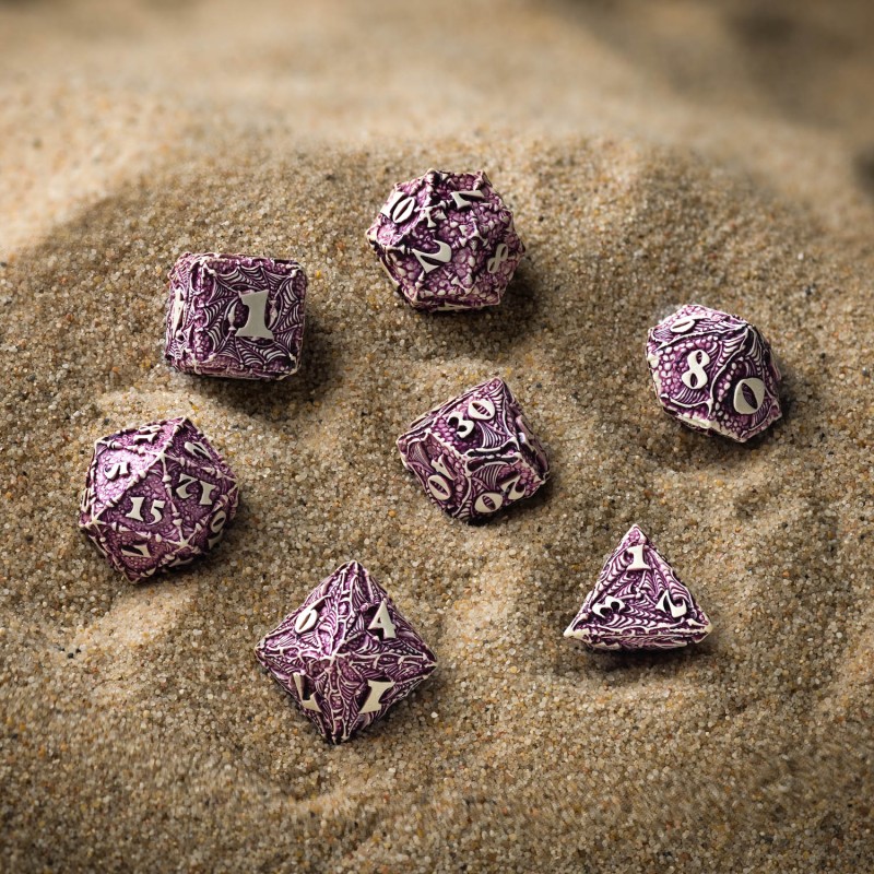 Q Workshop | The Yucatan Featherwing | Dracopolis Dice Set