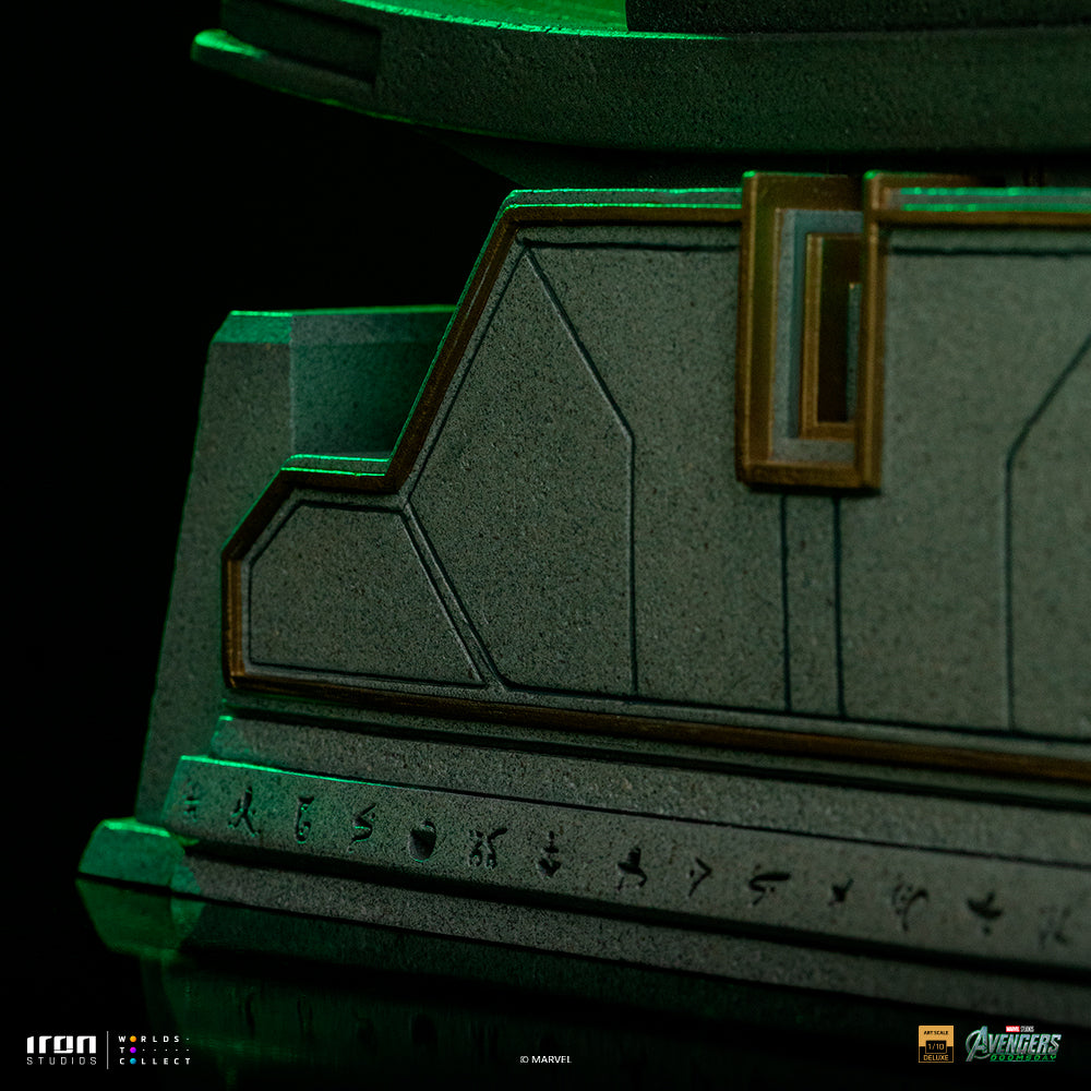 Iron Studios | Doctor Doom on Throne | Avengers: Doomsday - Deluxe Art Scale 1/10