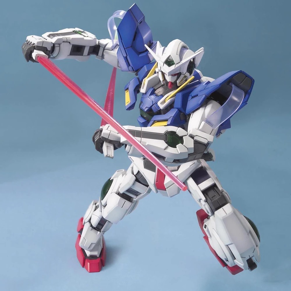 Bandai: MG Gundam Exia – Mobile Suit Gundam 00 (1/100)