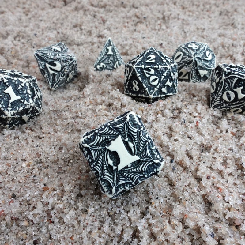 Q Workshop | The Scandinavian Blackfang | Dracopolis Dice Set