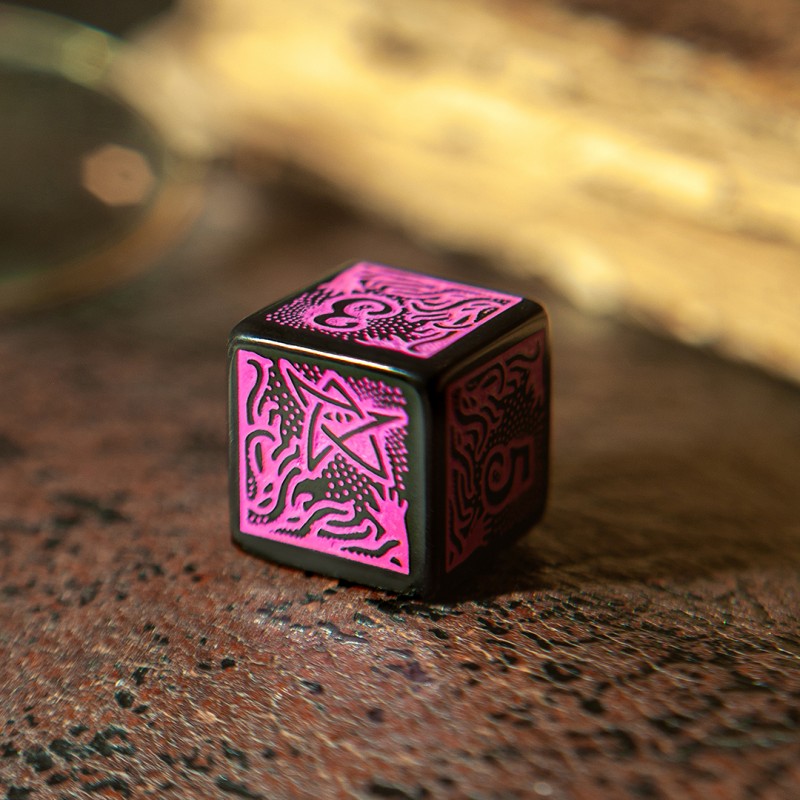 Q Workshop | Black & Magenta | Call Of Cthulhu 7th Edition Dice Set
