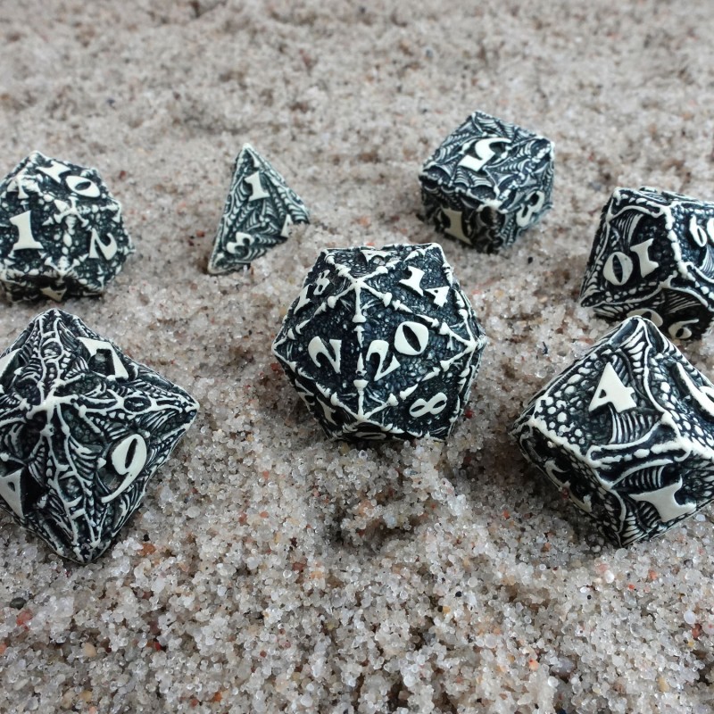 Q Workshop | The Scandinavian Blackfang | Dracopolis Dice Set
