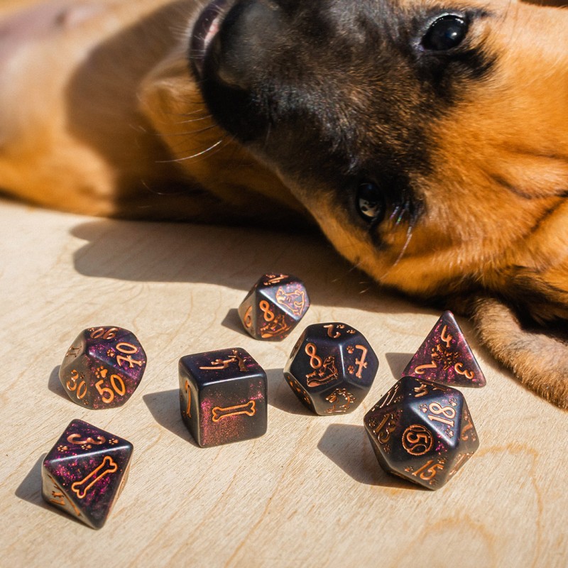 Q Workshop | Luna | DOGS Dice Set