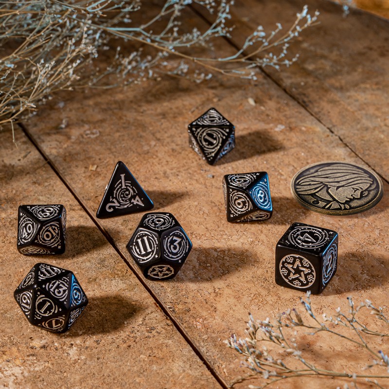 Q Workshop | Yennefer - The Obsidian Star | The Witcher Dice Set