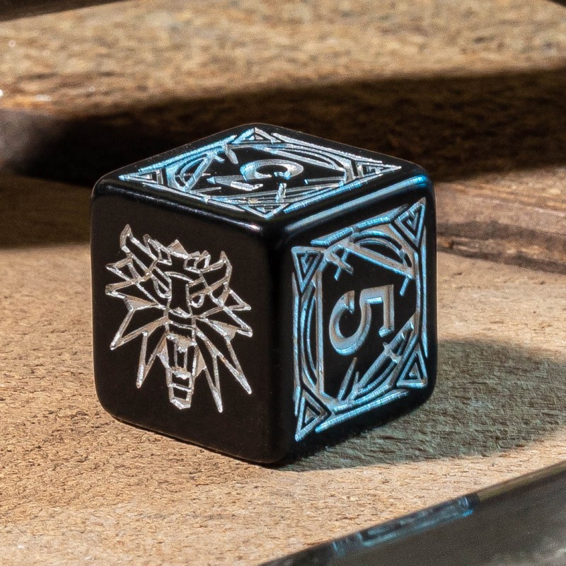Q Workshop | Geralt - The Silver Sword | The Witcher Dice Set