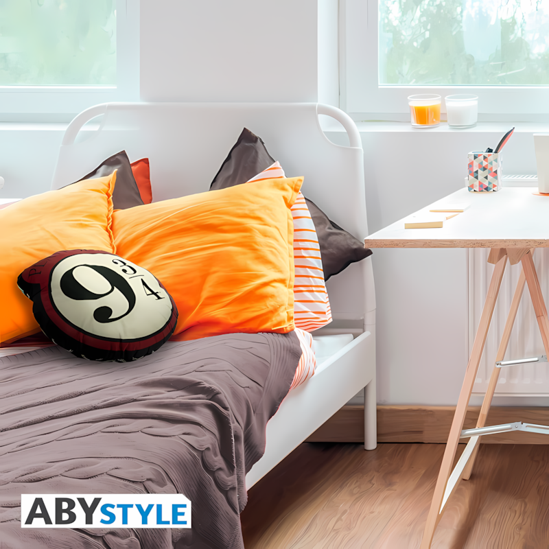 Harry Potter | Platform 9 3/4 | Cushion