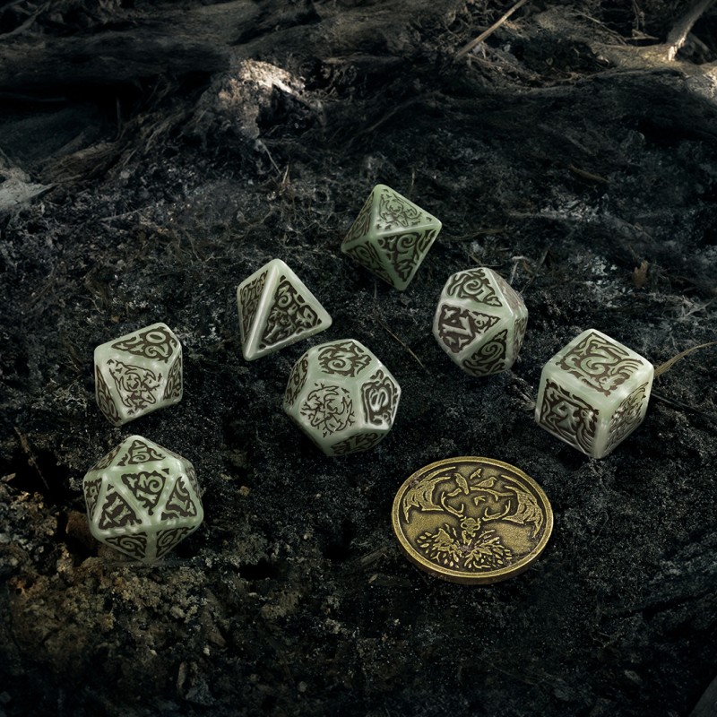 Q Workshop | Leshen - The Totem Builder | The Witcher Dice Set