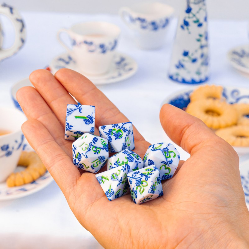 Q Workshop | Porcelain | Full Art Dice Set™