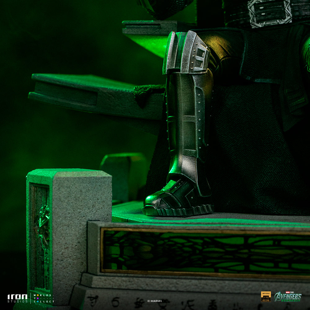 Iron Studios | Doctor Doom on Throne | Avengers: Doomsday - Deluxe Art Scale 1/10