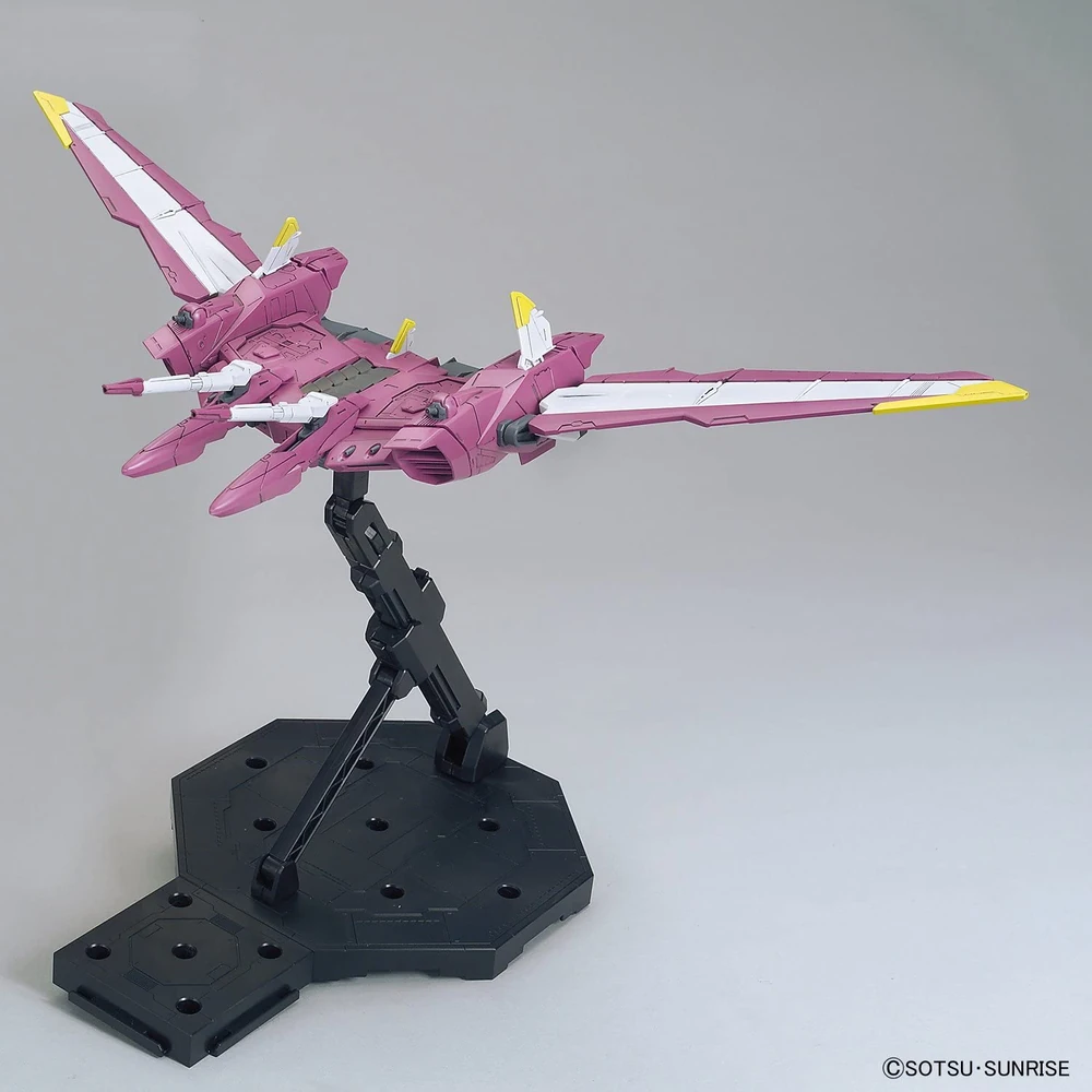 Bandai: MG Gundam Justice Ver. 2.0 – Mobile Suit Gundam SEED (1/100)