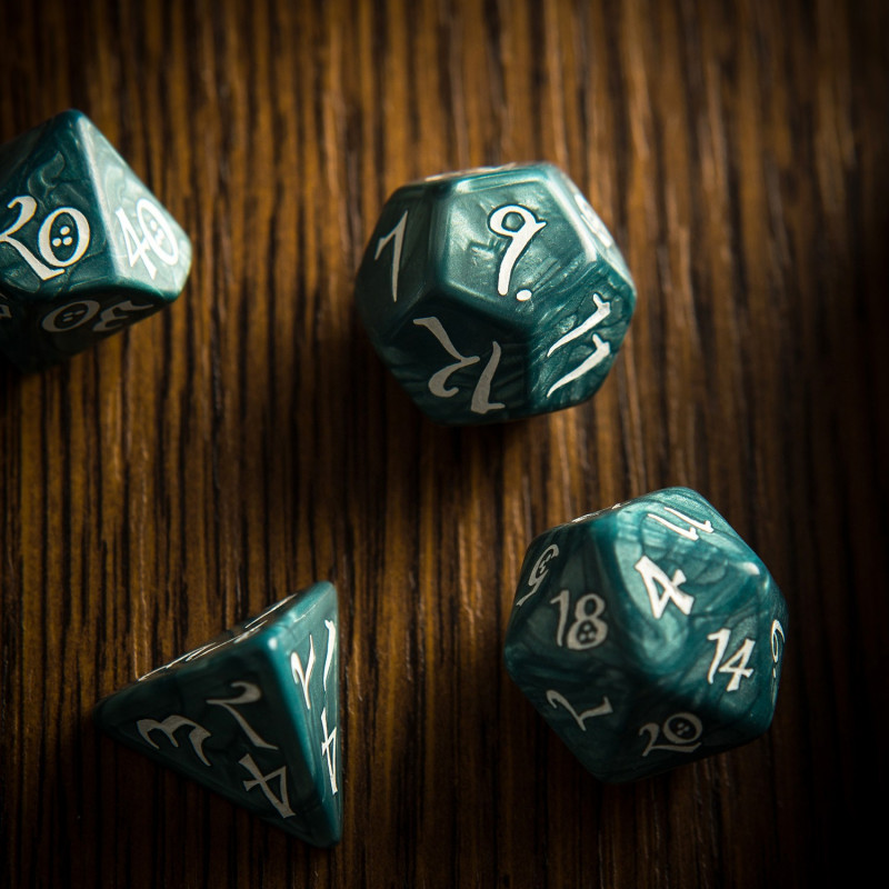 Q Workshop | Stormy & White | Classic RPG Dice Set