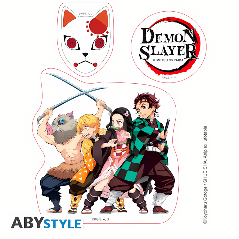 Demon Slayer | Gift Set | Tumbler With Straw (470ml), Acryl® Figure & Stickers