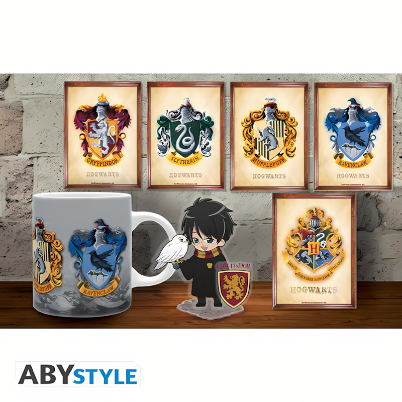 Harry Potter | 4 Houses | Gift Set (Mug (320ml), Acryl® Figure & Postcards)