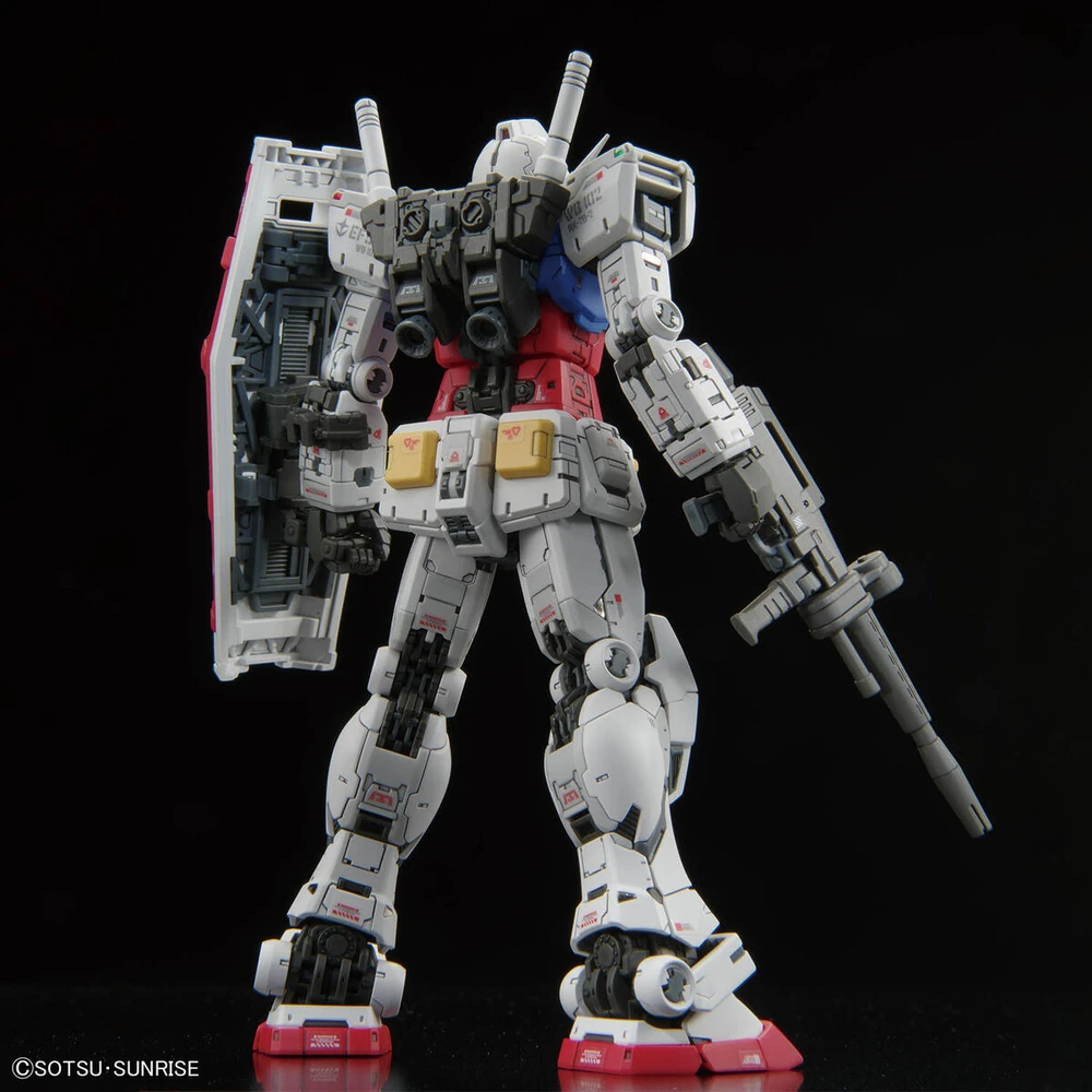 Bandai: HG RX-78-2 Gundam Ver.2.0 – Mobile Suit Gundam (1/144)