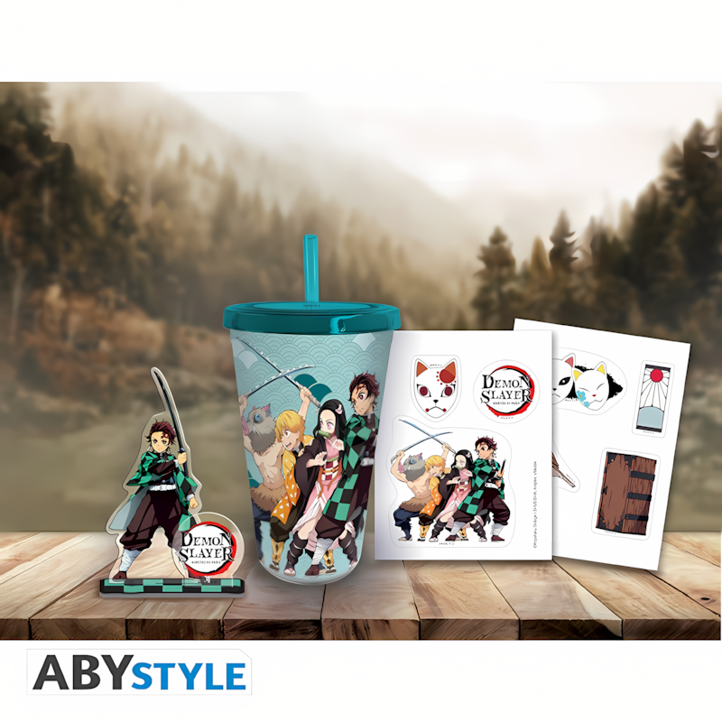 Demon Slayer | Gift Set | Tumbler With Straw (470ml), Acryl® Figure & Stickers