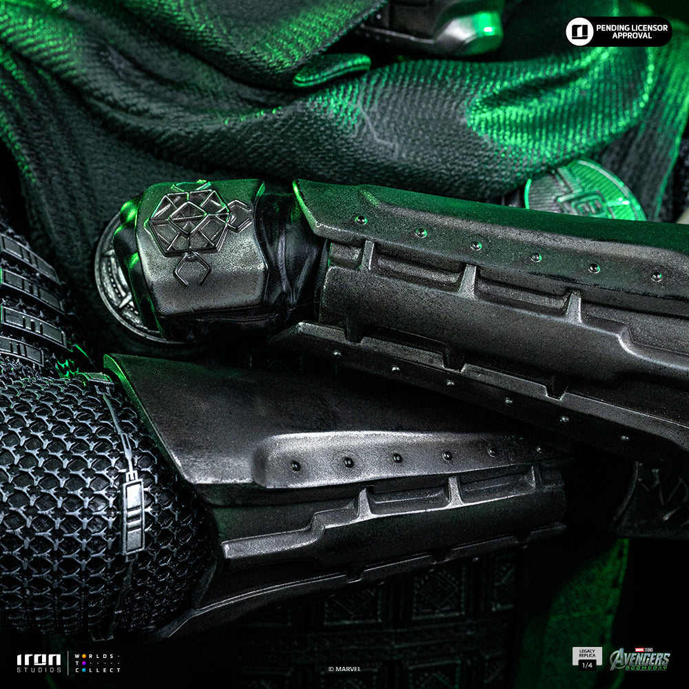Iron Studios | Doctor Doom | Avengers: Doomsday - Legacy Replica 1/4