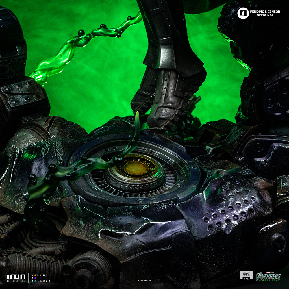 Iron Studios | Doctor Doom | Avengers: Doomsday - Legacy Replica 1/4