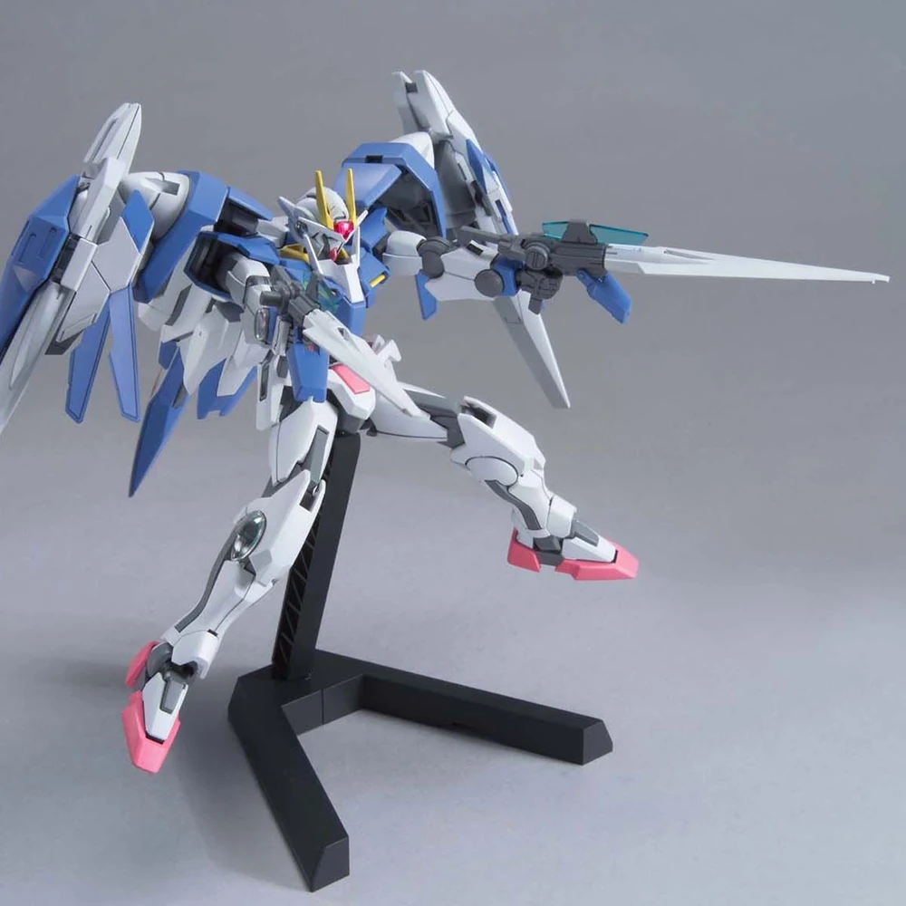 Bandai: HG 00 Raiser (00 Gundam + 0 Raiser) Designer's Color Ver. – Mobile Suit Gundam 00 (1/144)
